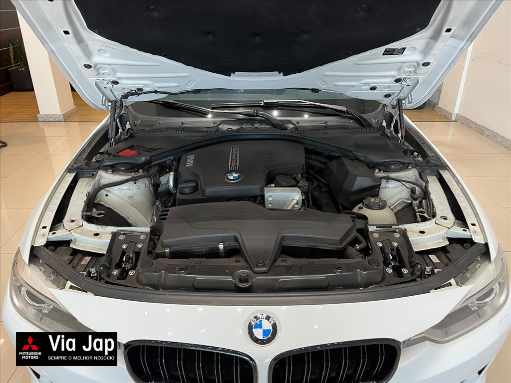 BMW-320i-2.0 16V TURBO ACTIVE FLEX 4P AUTOMÁTICO