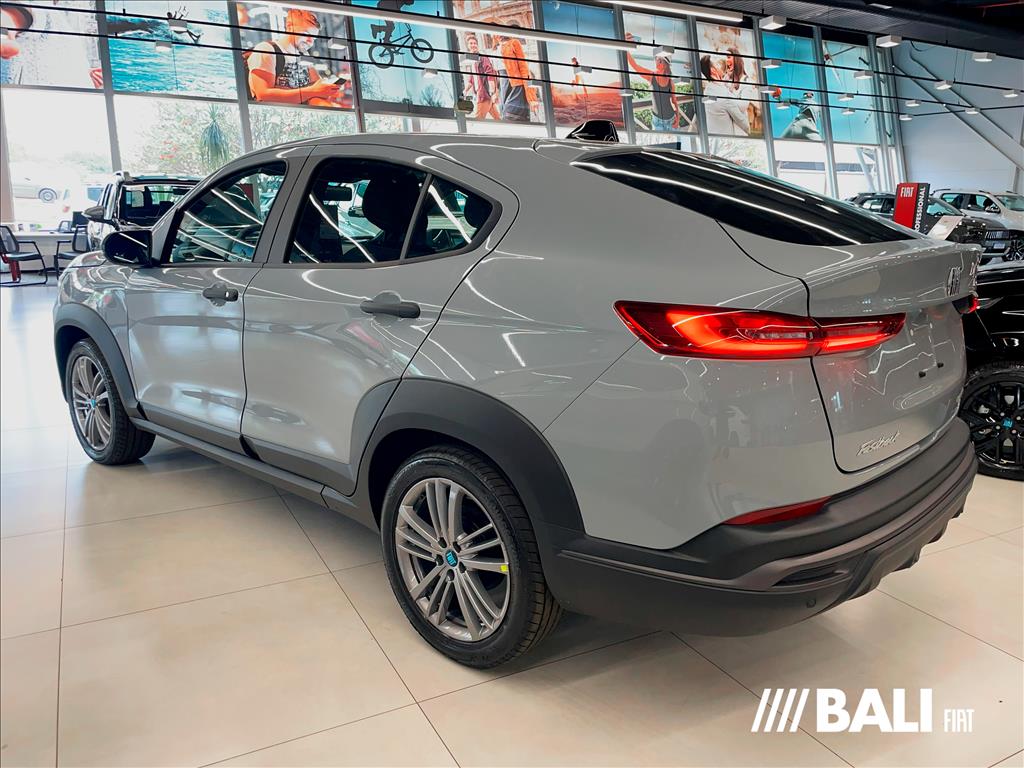 FASTBACK 1.0 TURBO 200 FLEX CVT2