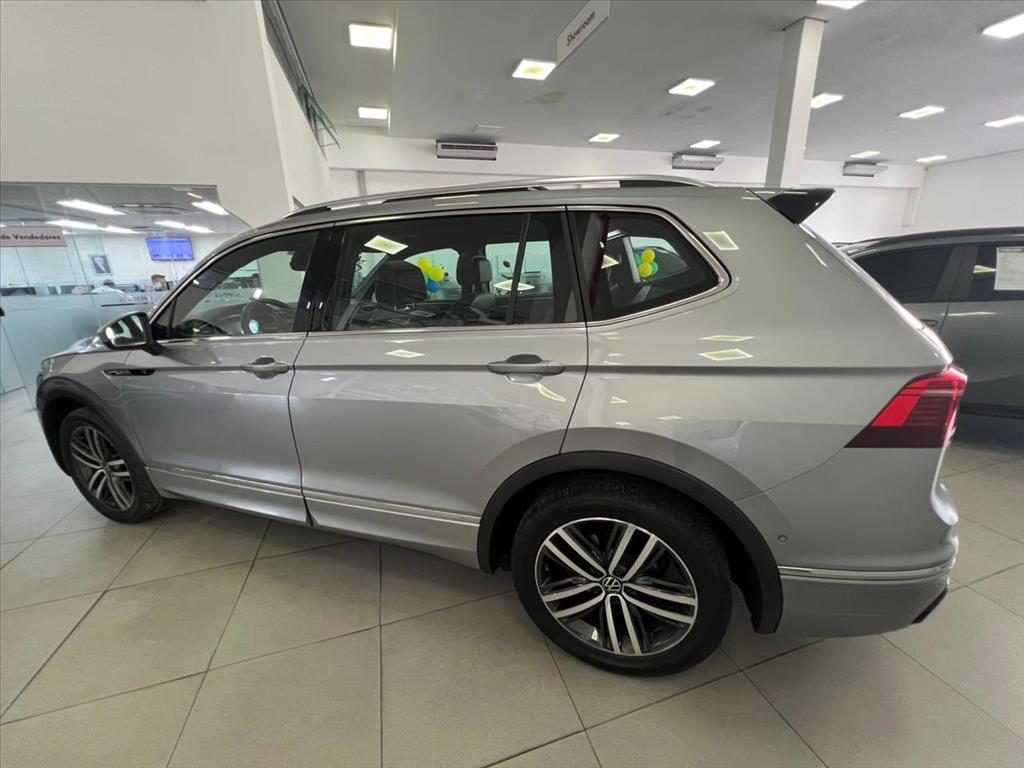 TIGUAN 2.0 300 TSI GASOLINA ALLSPACE R-LINE AUTOMÁTICO4