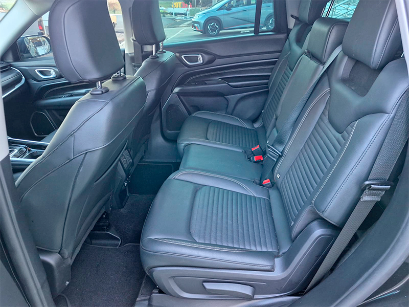 COMMANDER 1.3 T270 TURBO FLEX LONGITUDE AT68