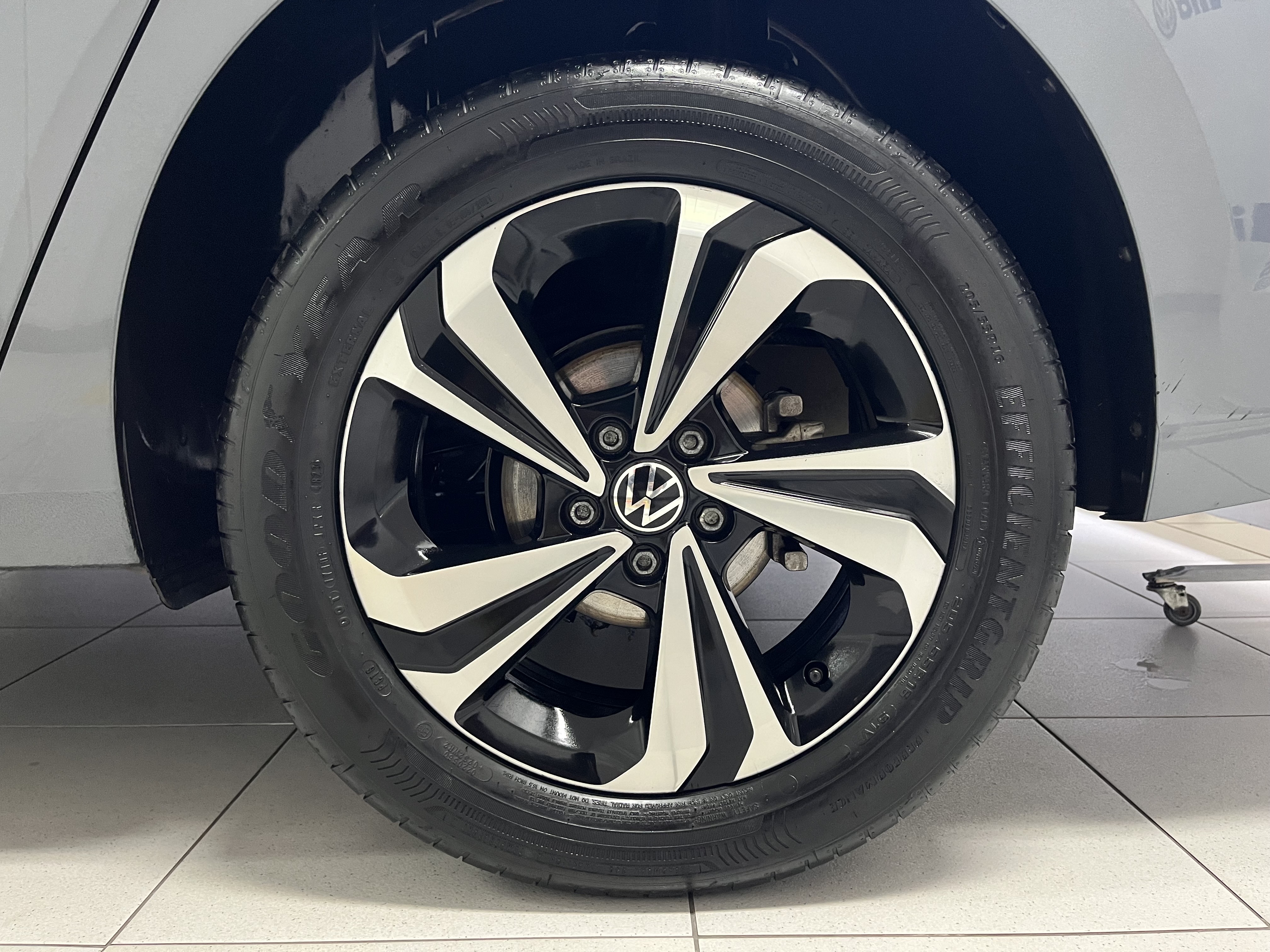 VIRTUS 1.0 200 TSI HIGHLINE AUTOMÁTICO11