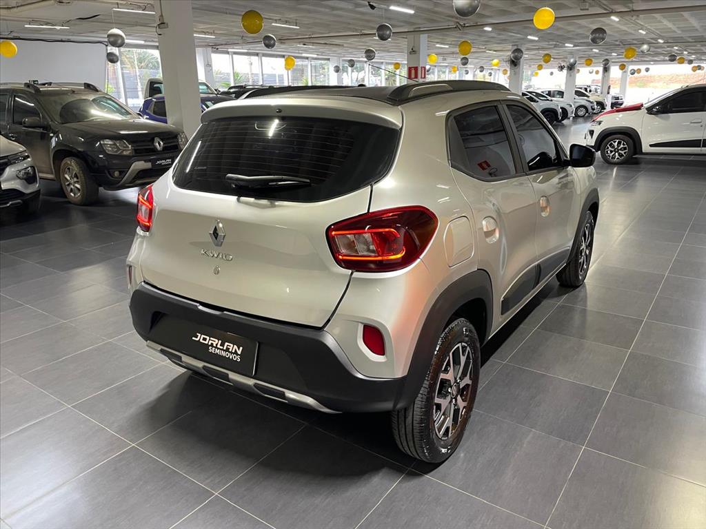 KWID 1.0 12V SCE FLEX OUTSIDER MANUAL