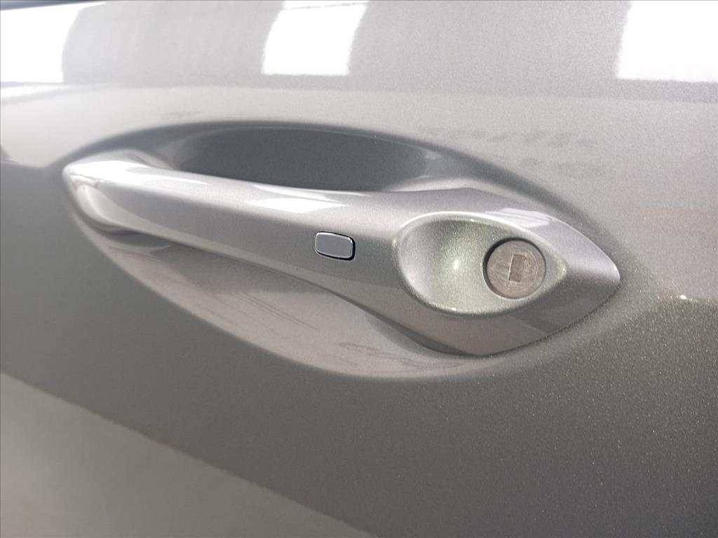 ONIX PLUS 1.0 TURBO ETANOL ECO AUTOMÁTICO14