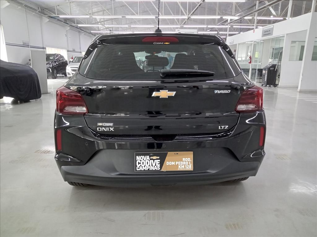 ONIX 1.0 TURBO FLEX LTZ AUTOMÁTICO5