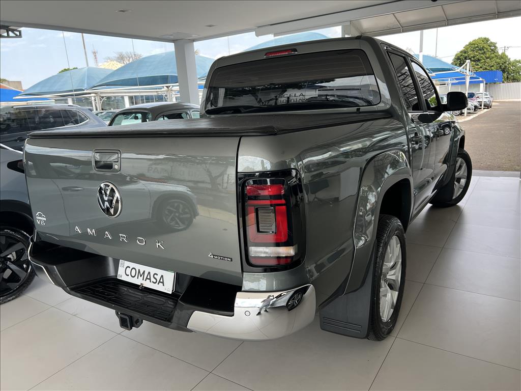 AMAROK 3.0 V6 TDI DIESEL HIGHLINE CD 4MOTION AUTOMÁTICO5