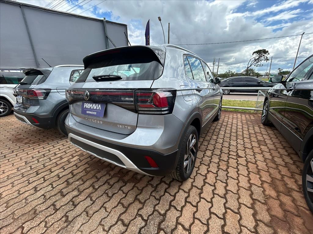 T-CROSS 1.4 250 TSI TOTAL FLEX HIGHLINE AUTOMÁTICO2
