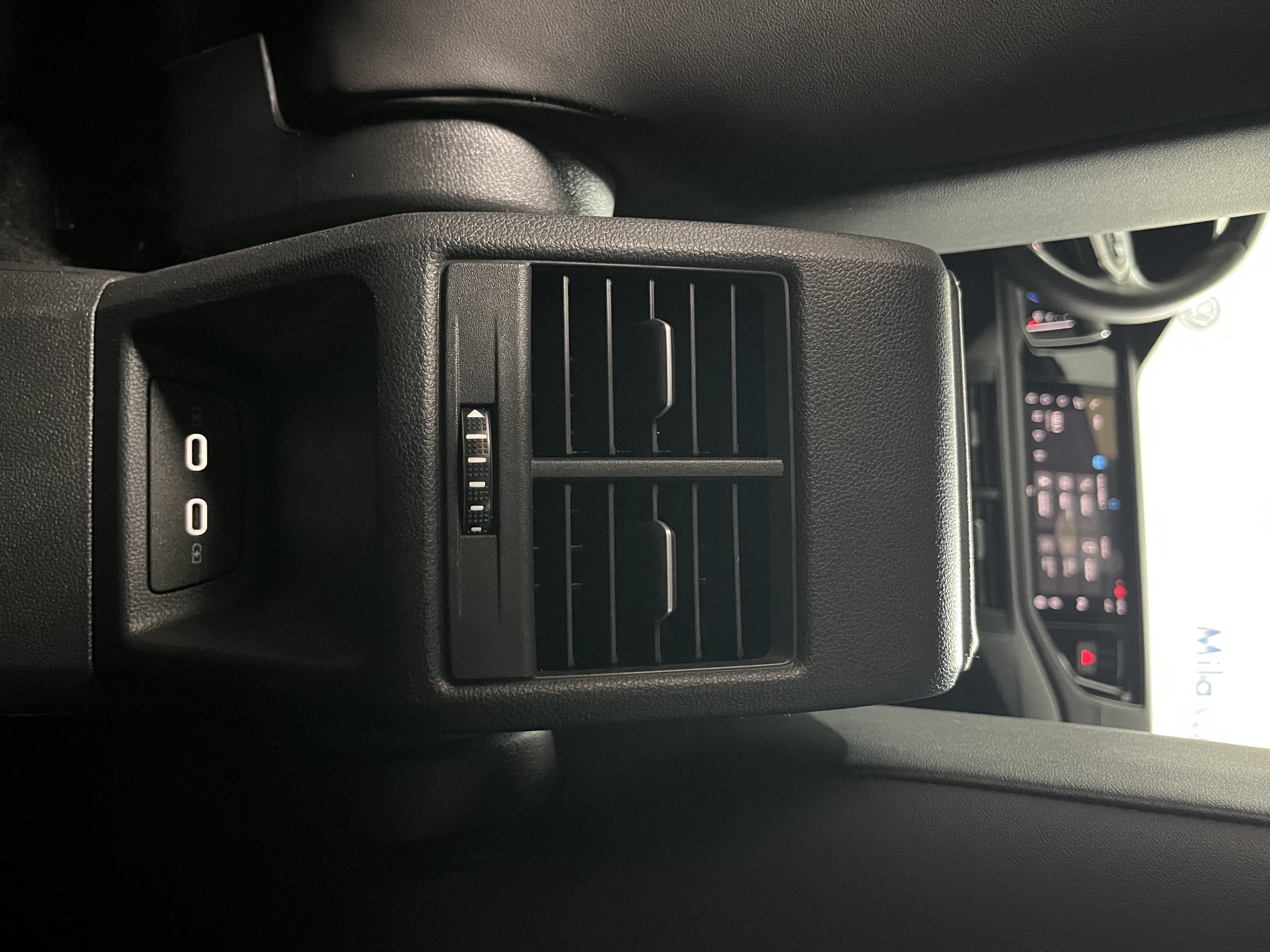 NIVUS 1.0 200 TSI TOTAL FLEX HIGHLINE AUTOMÁTICO11