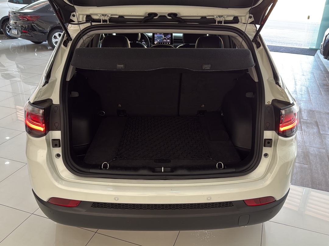 COMPASS 1.3 T270 TURBO FLEX LIMITED AT6