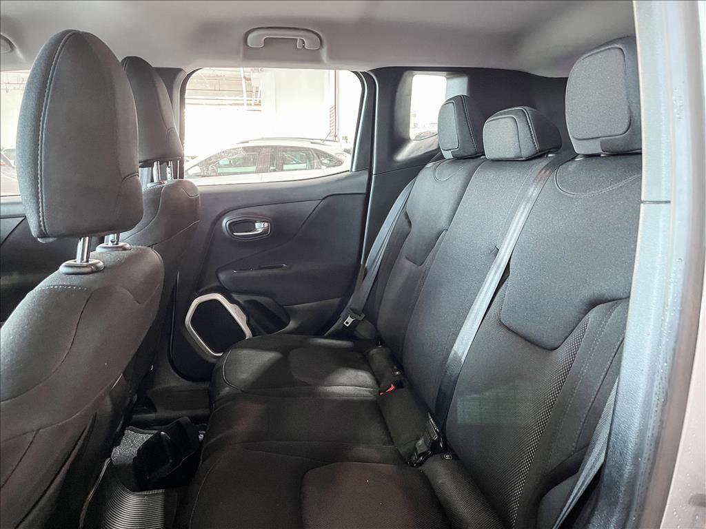 RENEGADE 1.8 16V FLEX 4P AUTOMÁTICO5