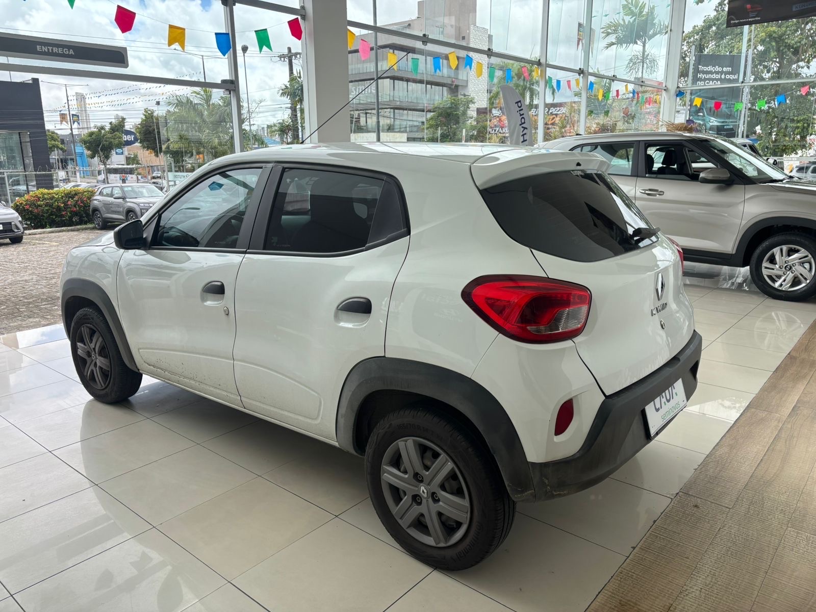 Renault-KWID-1.0 12V SCE FLEX ZEN MANUAL