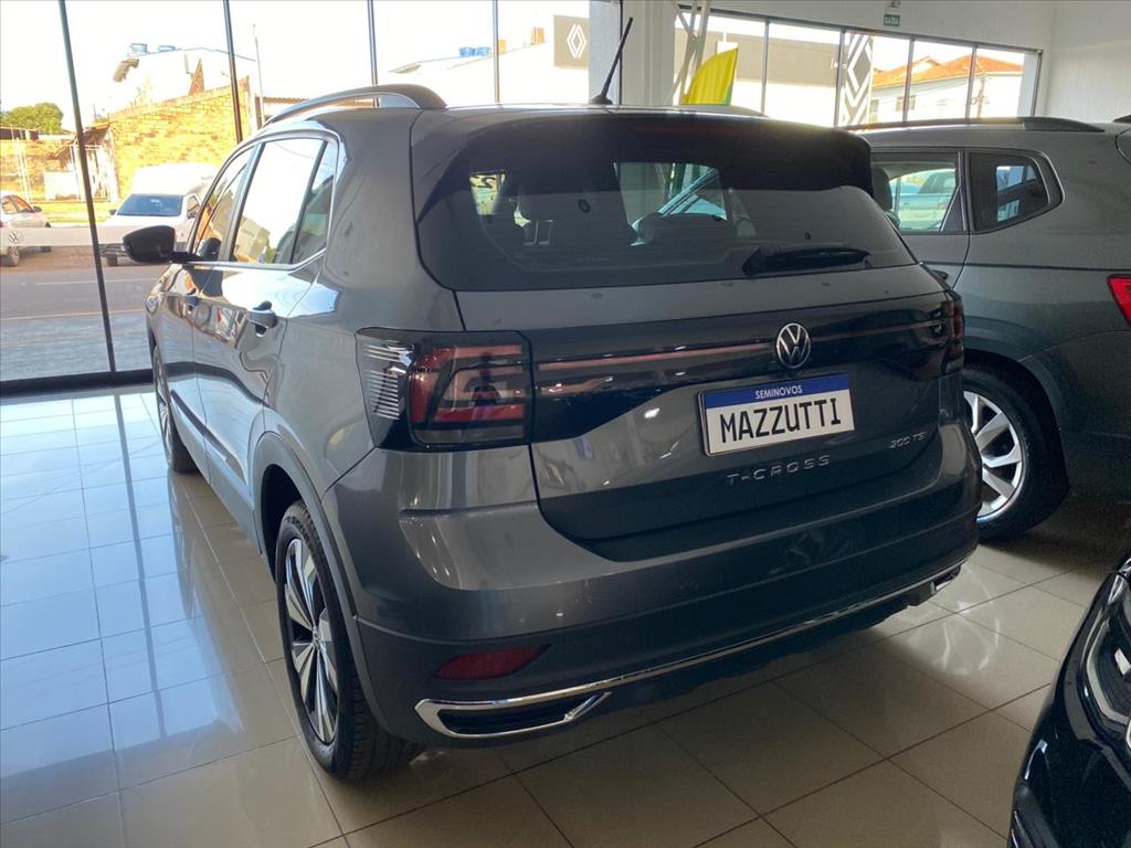 T-CROSS 1.0 200 TSI TOTAL FLEX COMFORTLINE AUTOMÁTICO3