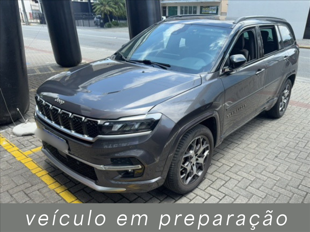 COMMANDER 1.3 T270 TURBO FLEX OVERLAND AT6