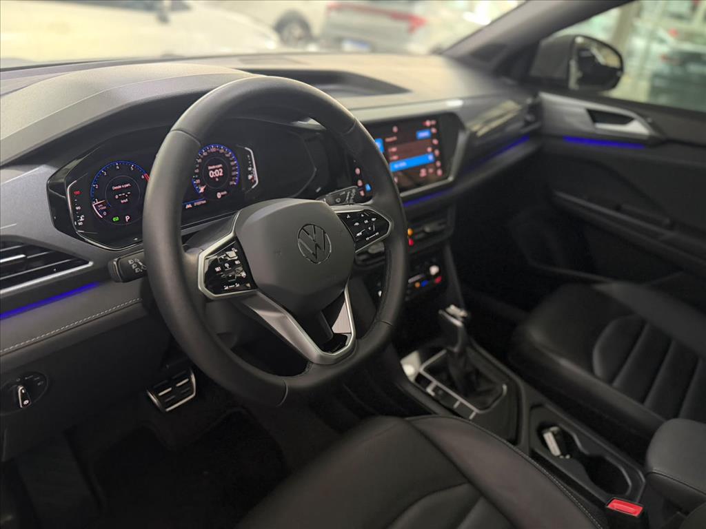 TAOS 1.4 250 TSI TOTAL FLEX HIGHLINE AUTOMÁTICO8