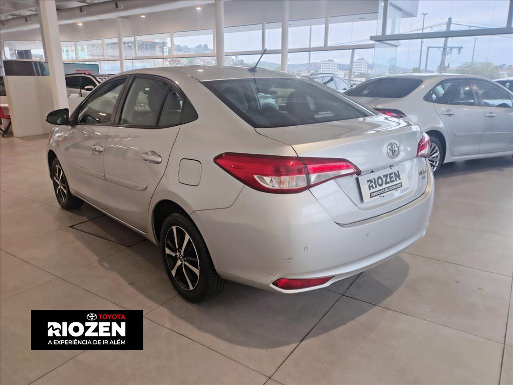 YARIS 1.5 16V FLEX SEDAN XS CONNECT MULTIDRIVE3