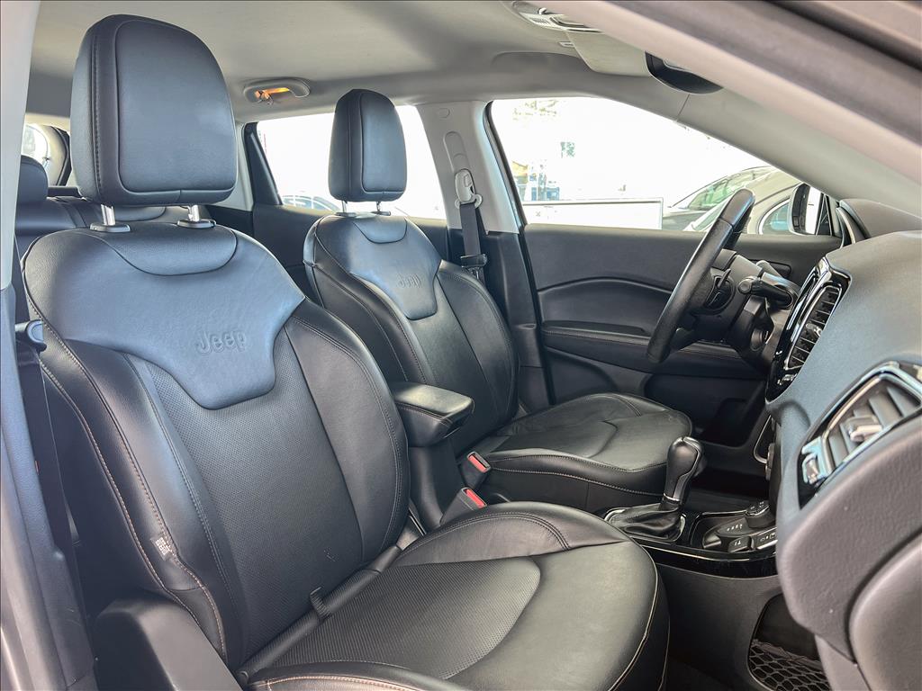 COMPASS 2.0 16V DIESEL LIMITED 4X4 AUTOMÁTICO18