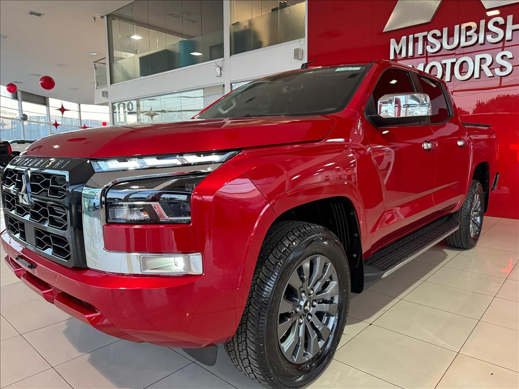 Mitsubishi-TRITON-2.4 BITURBO DIESEL CD HPE-S 4X4 AUTOMÁTICO