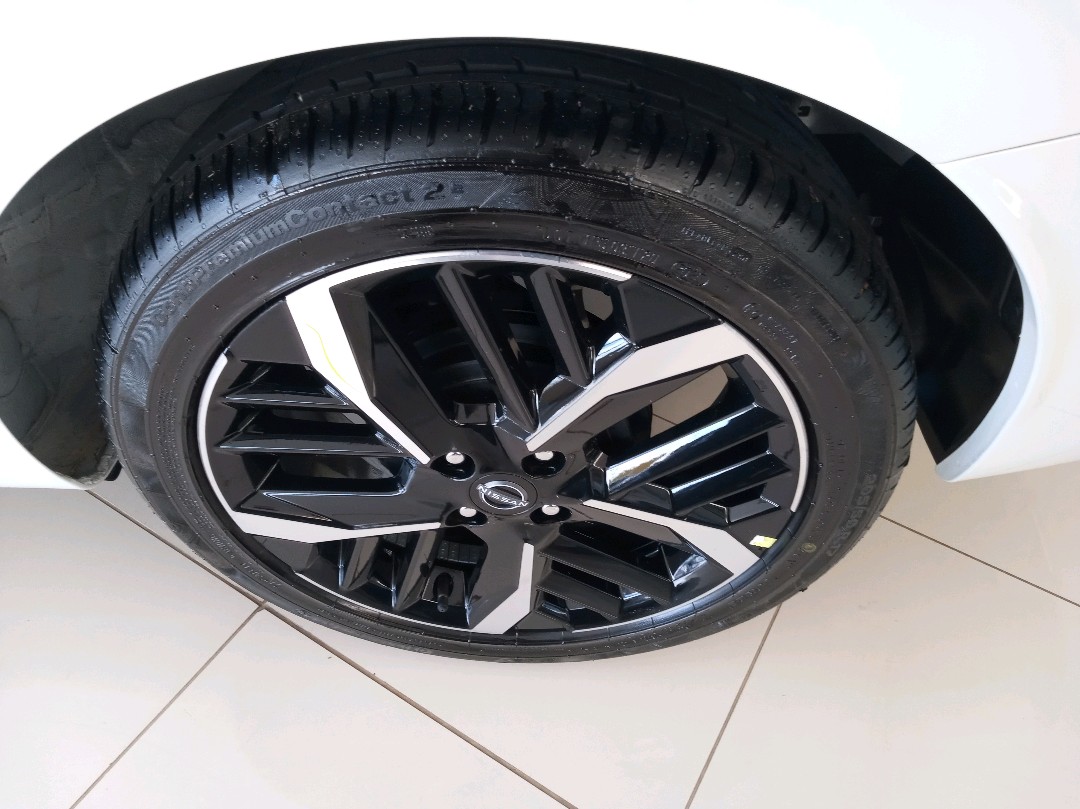 VERSA 1.6 16V FLEX EXCLUSIVE XTRONIC12