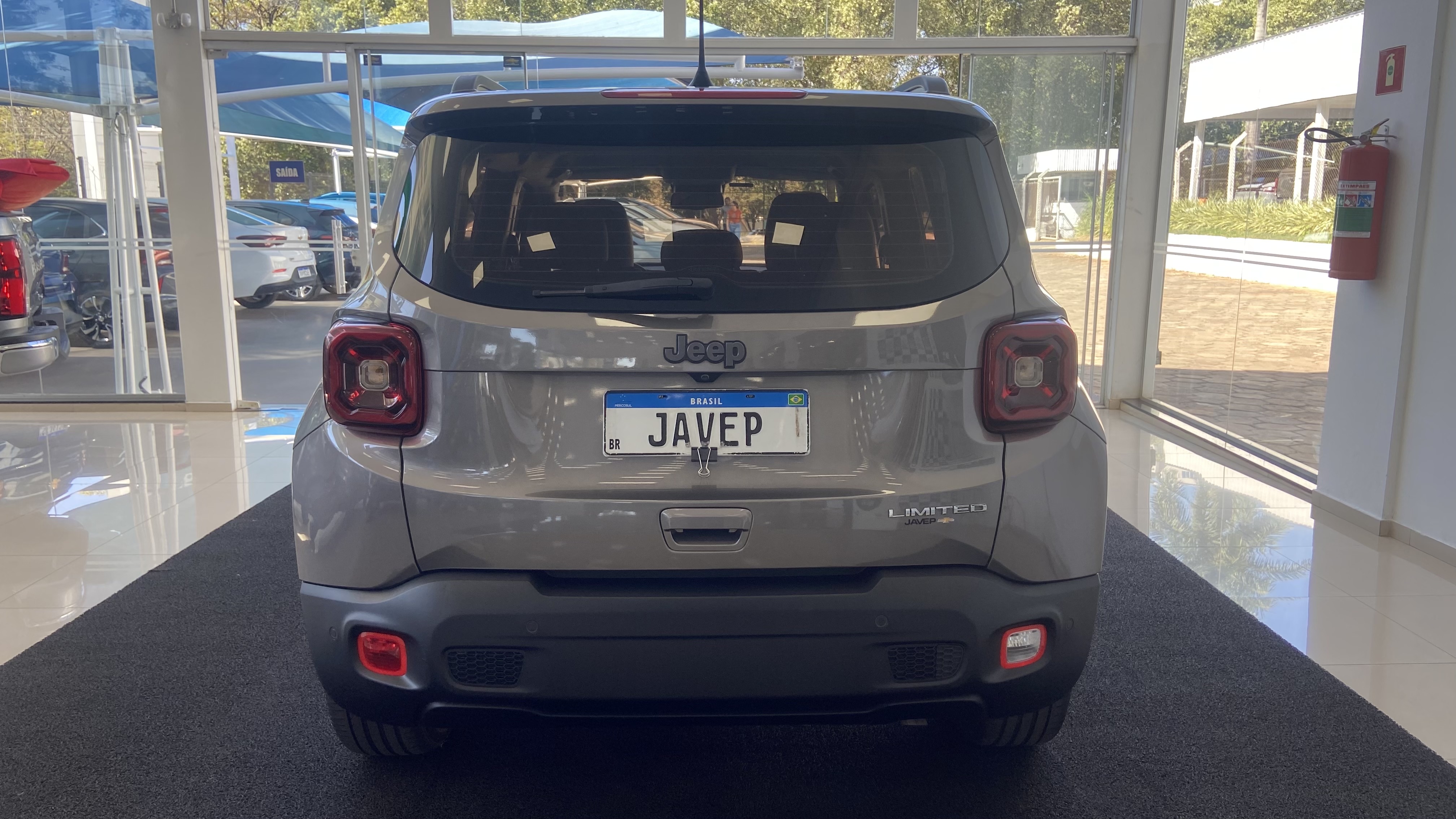 Jeep Renegade 1.8 16V Flex Limited 4P Automático - foto 7