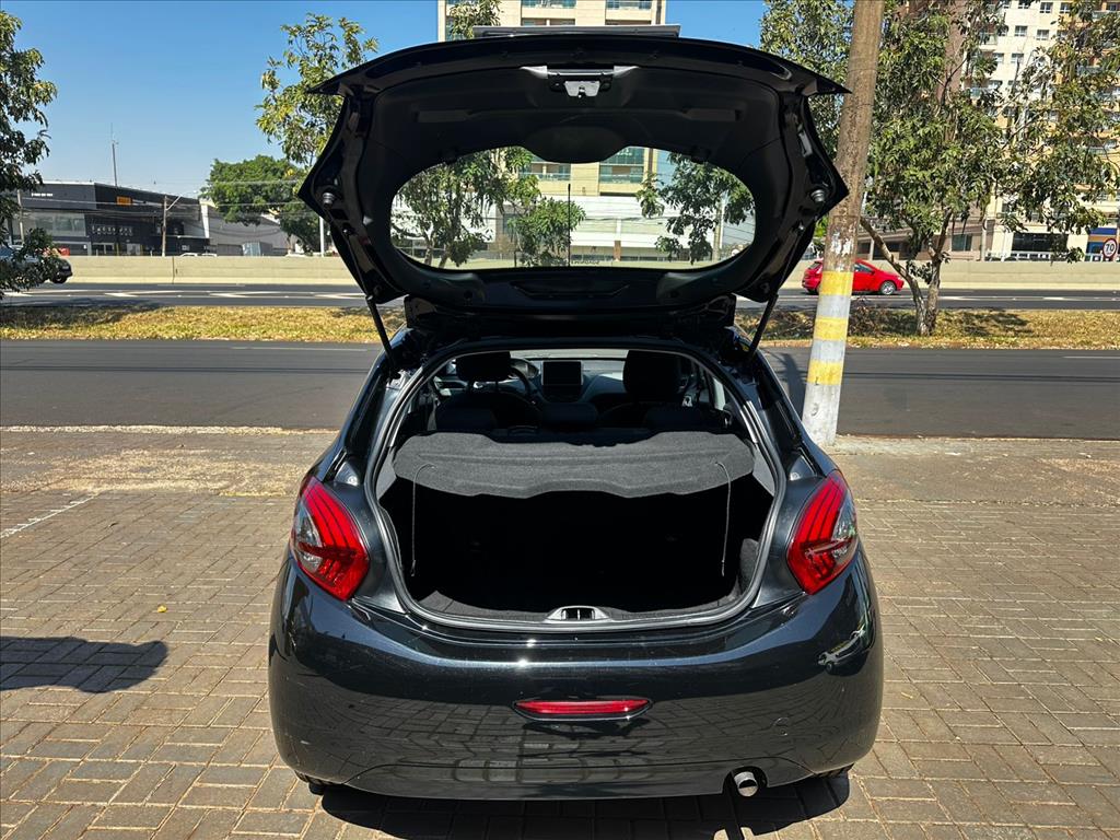 208 1.2 ACTIVE PACK 12V FLEX 4P MANUAL