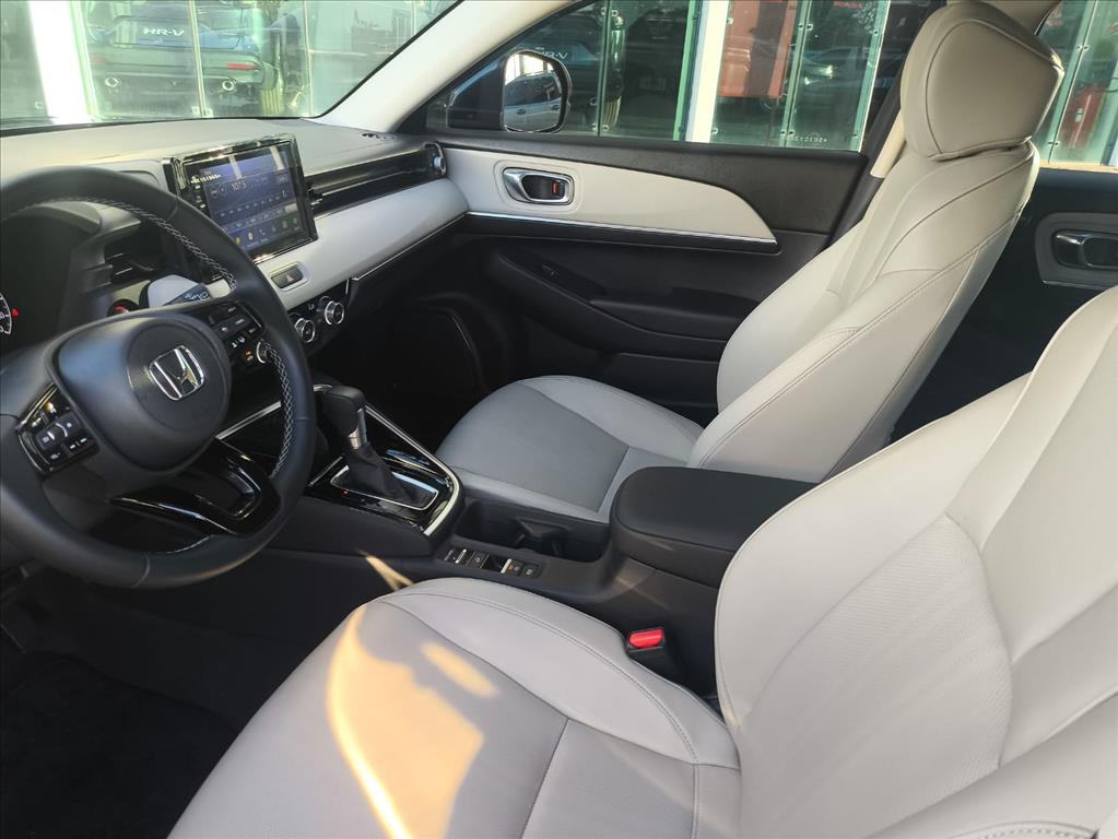 HR-V 1.5 DI I-VTEC TURBO FLEX TOURING CVT14 HR-V 1.5 DI I-VTEC TURBO FLEX TOURING CVT14