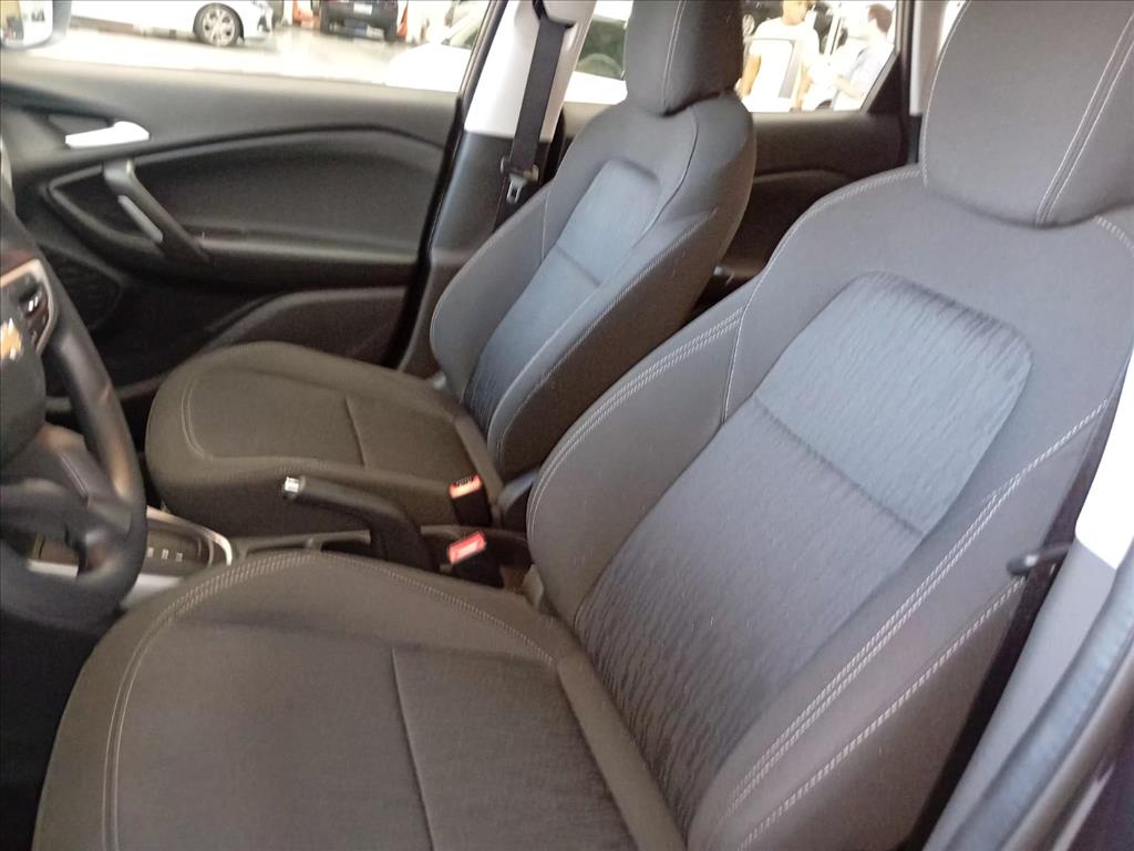 TRACKER 1.0 TURBO FLEX AUTOMÁTICO11