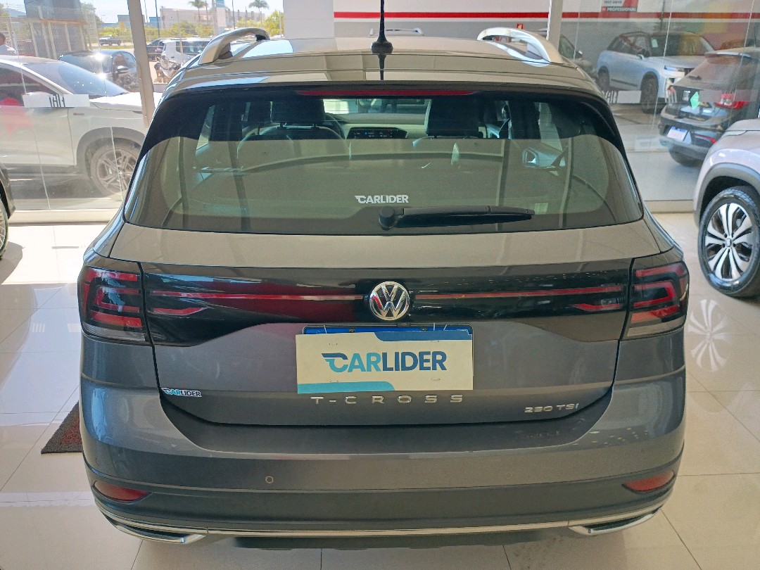 T-CROSS 1.4 250 TSI TOTAL FLEX HIGHLINE AUTOMÁTICO1