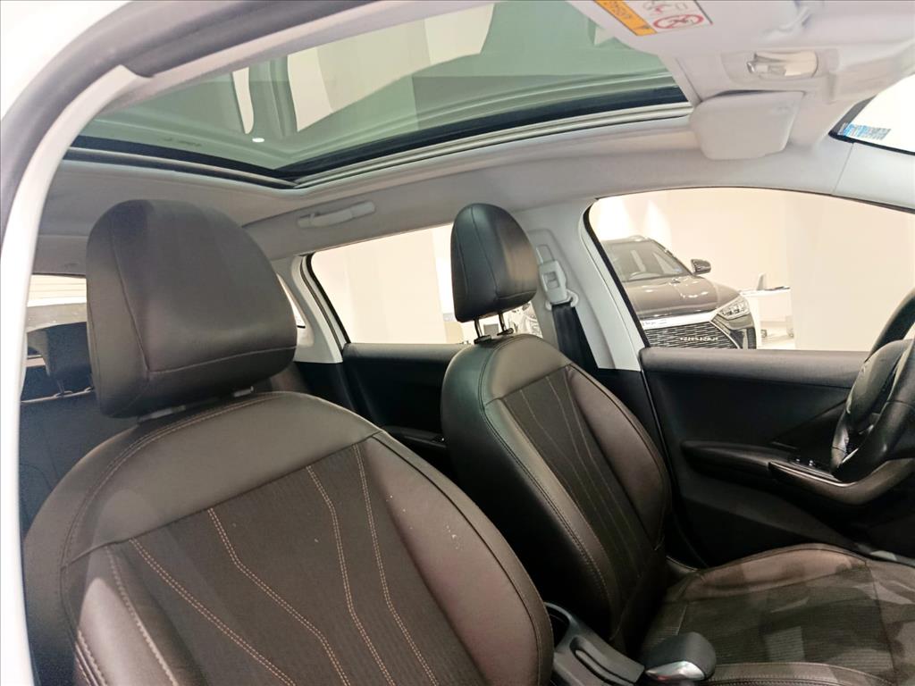 2008 1.6 16V FLEX GRIFFE 4P AUTOMÁTICO11