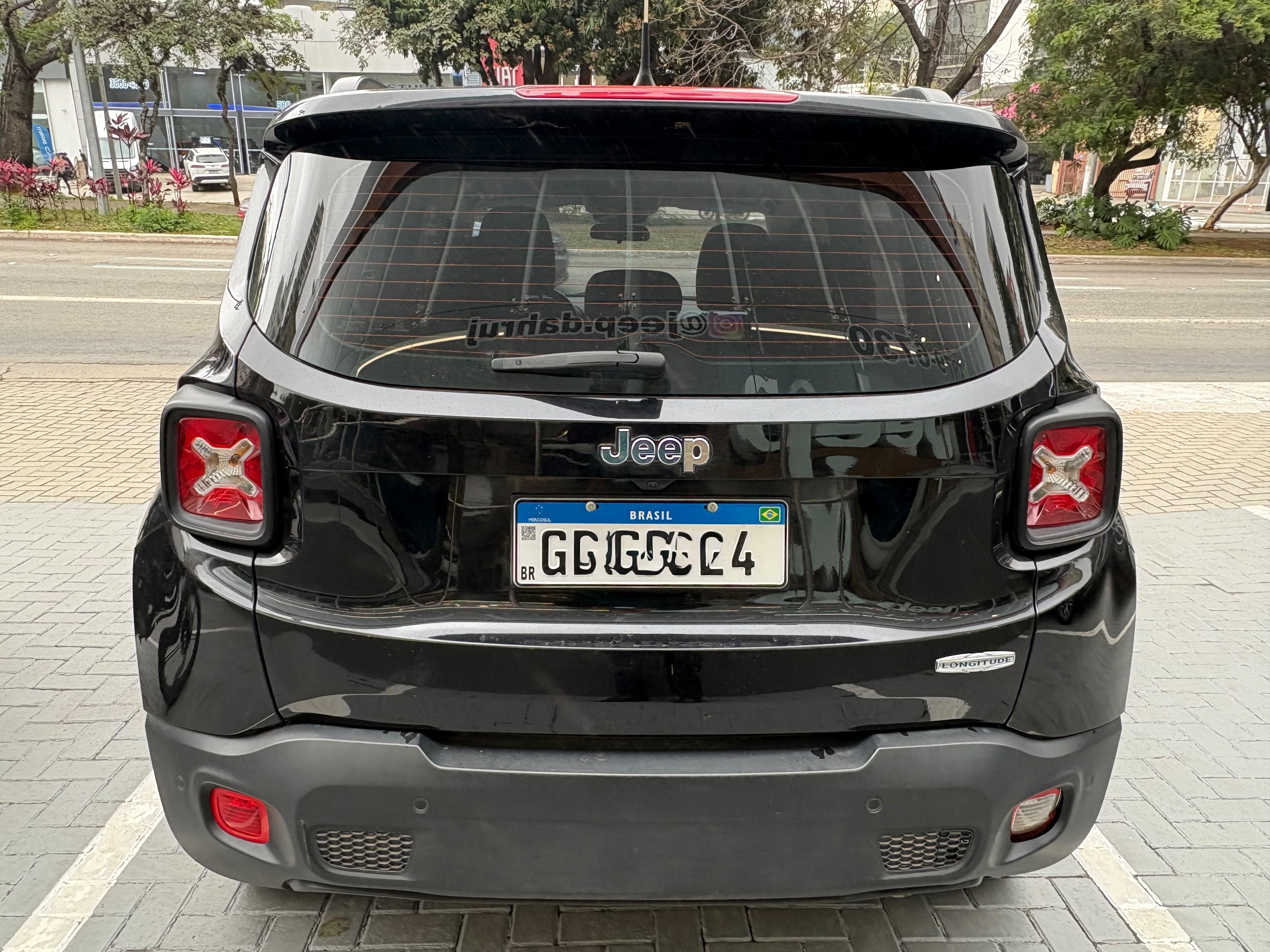 RENEGADE 1.8 16V FLEX LONGITUDE 4P AUTOMÁTICO5