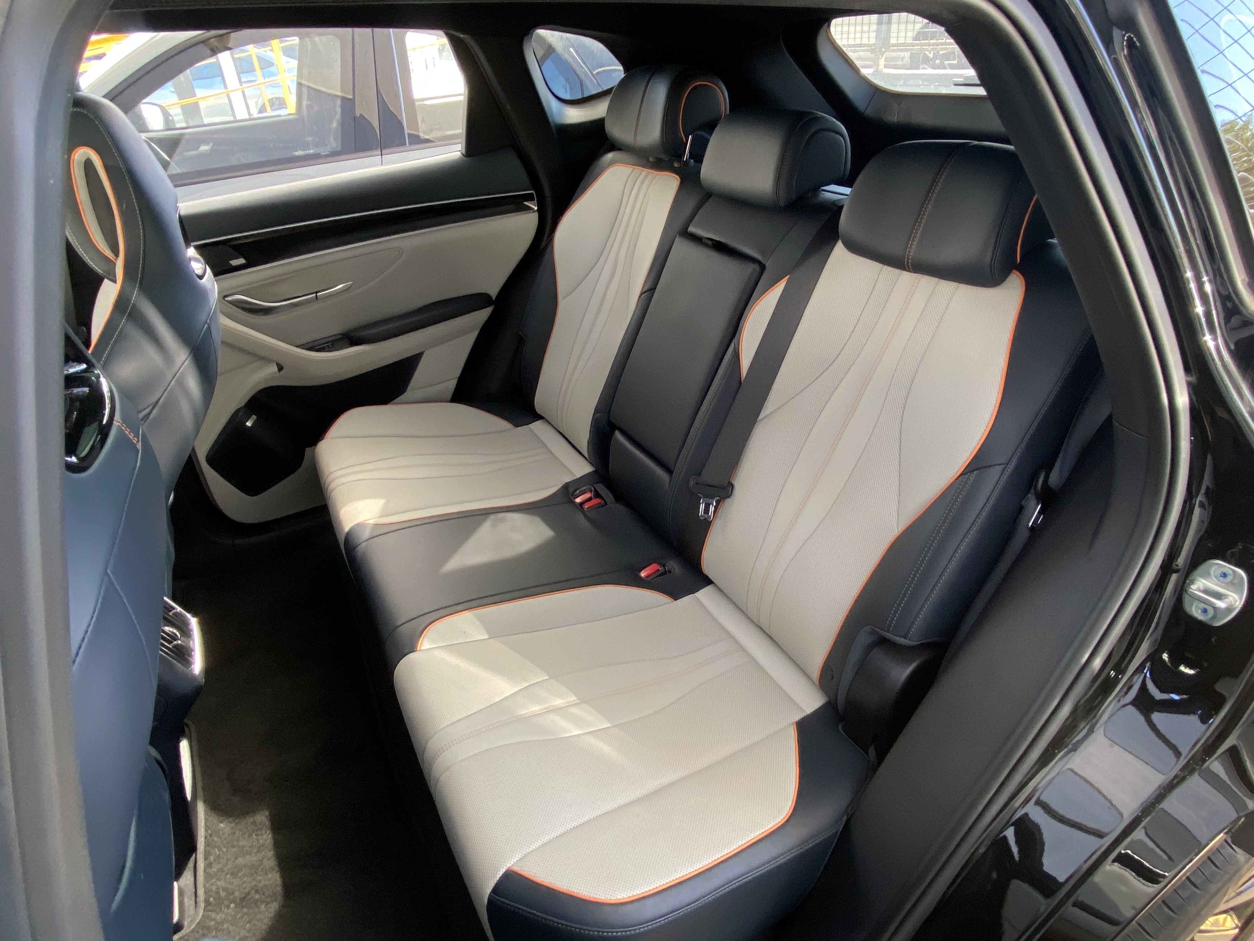 SONG PLUS PREMIUM 1.5 DM-I TURBO HÍBRIDO AWD AUTOMÁTICO12