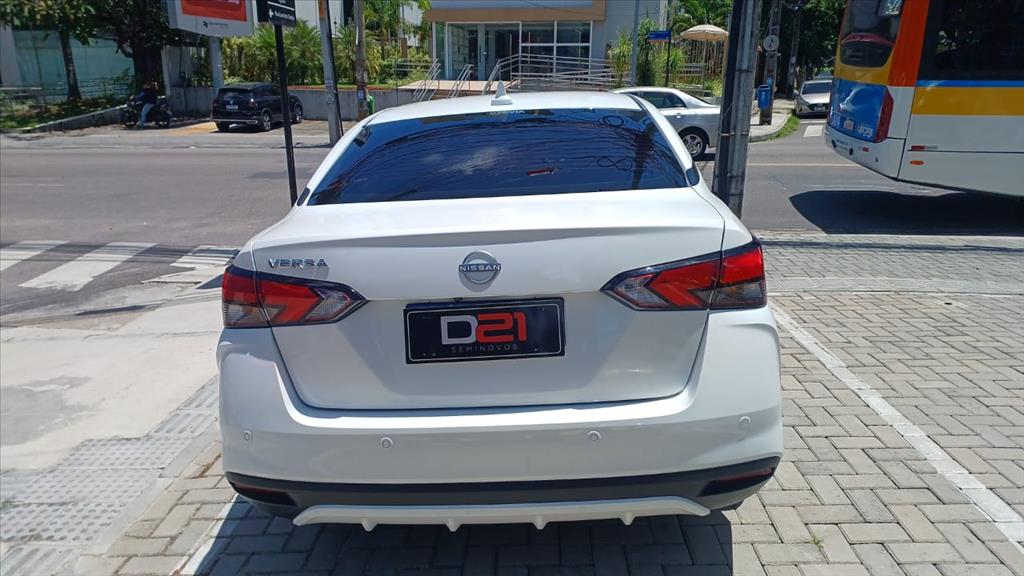 Nissan-VERSA-1.6 16V FLEX ADVANCE XTRONIC