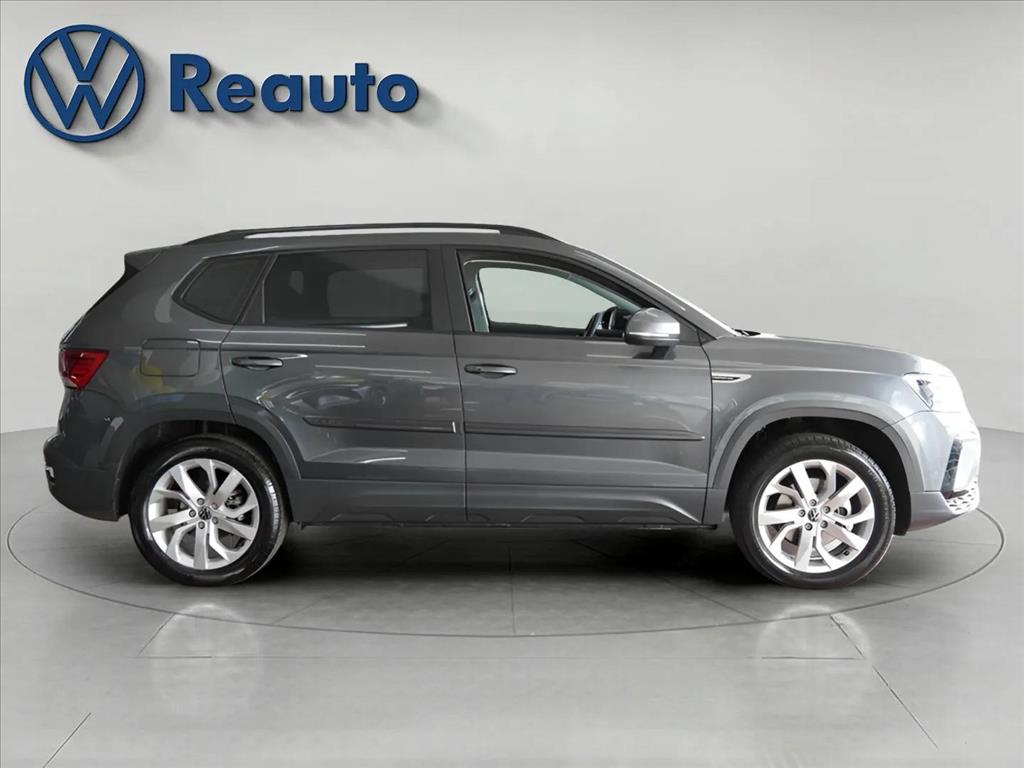 TAOS 1.4 250 TSI TOTAL FLEX COMFORTLINE AUTOMÁTICO2