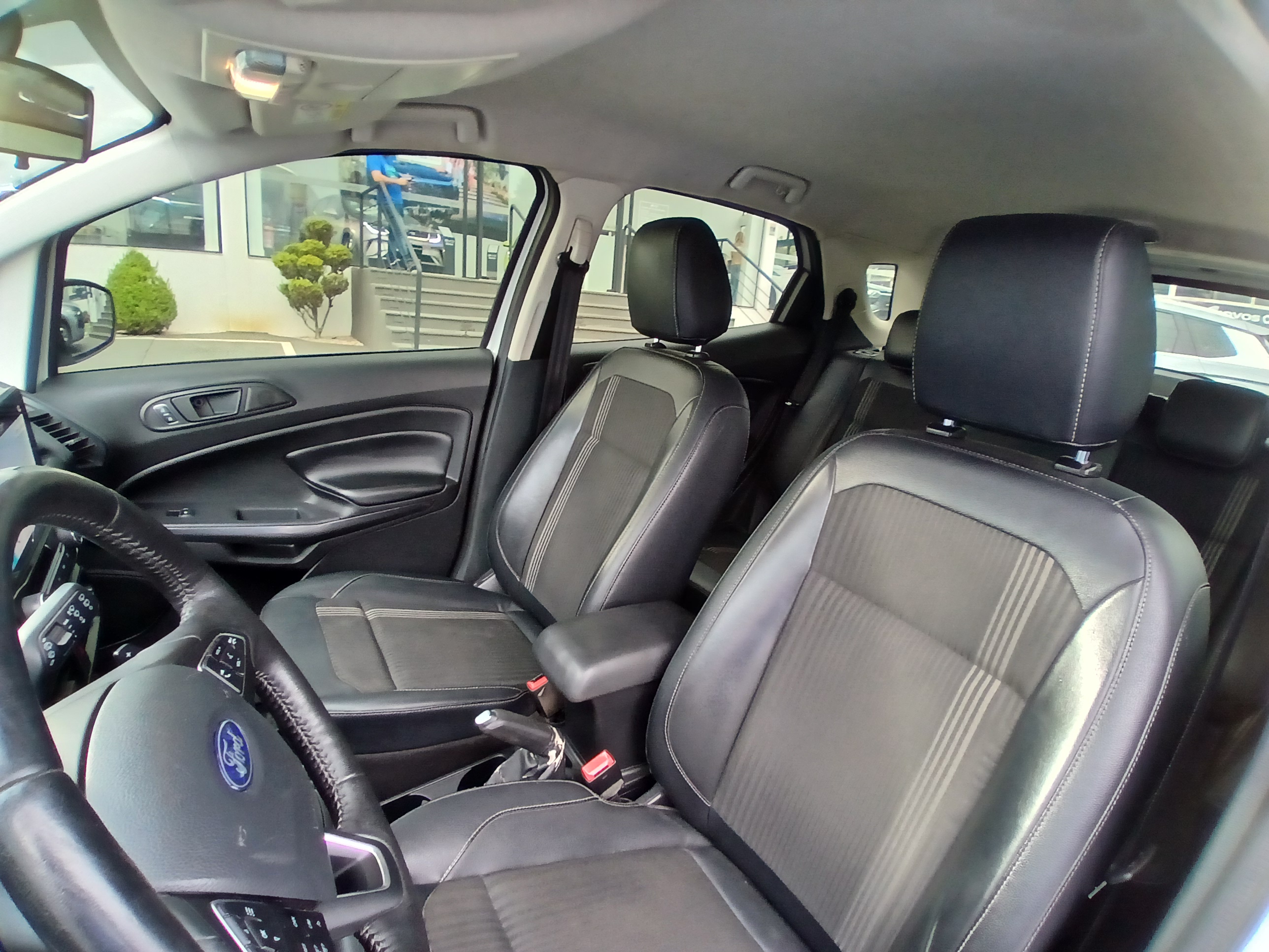 ECOSPORT 1.5 TI-VCT FLEX FREESTYLE AUTOMÁTICO8