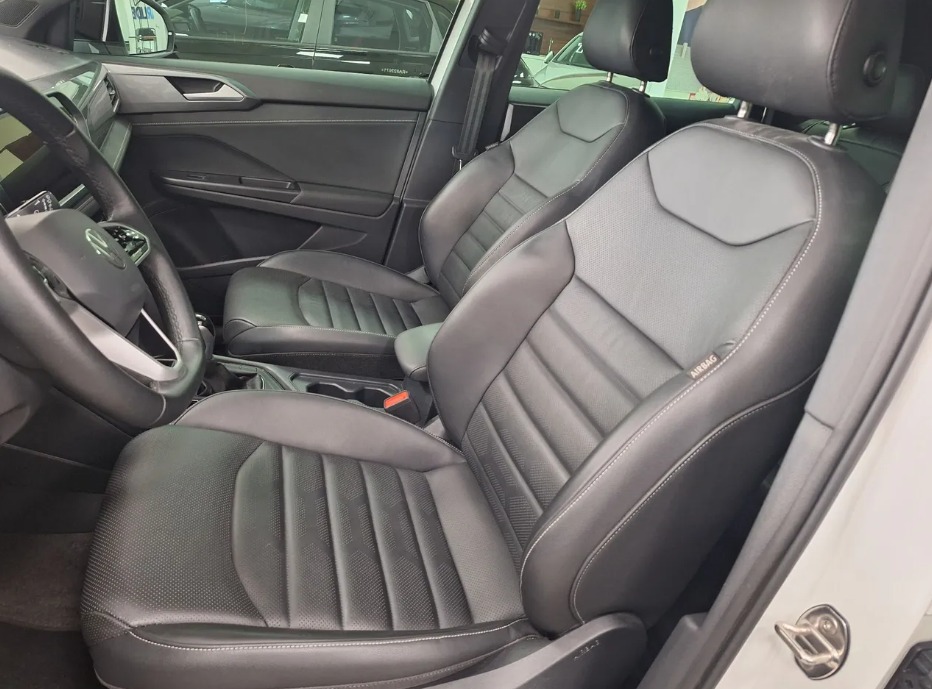 TAOS 1.4 250 TSI TOTAL FLEX HIGHLINE AUTOMÁTICO9
