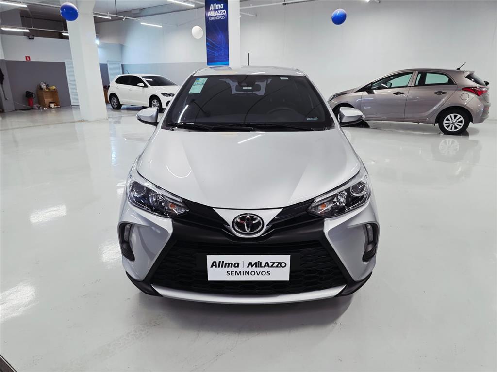 YARIS 1.5 16V FLEX XS MULTIDRIVE1