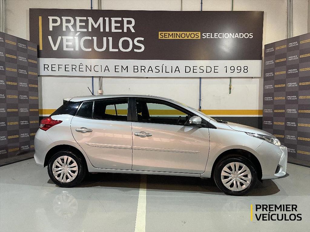 YARIS 1.5 16V FLEX XL MULTIDRIVE YARIS 1.5 16V FLEX XL MULTIDRIVE