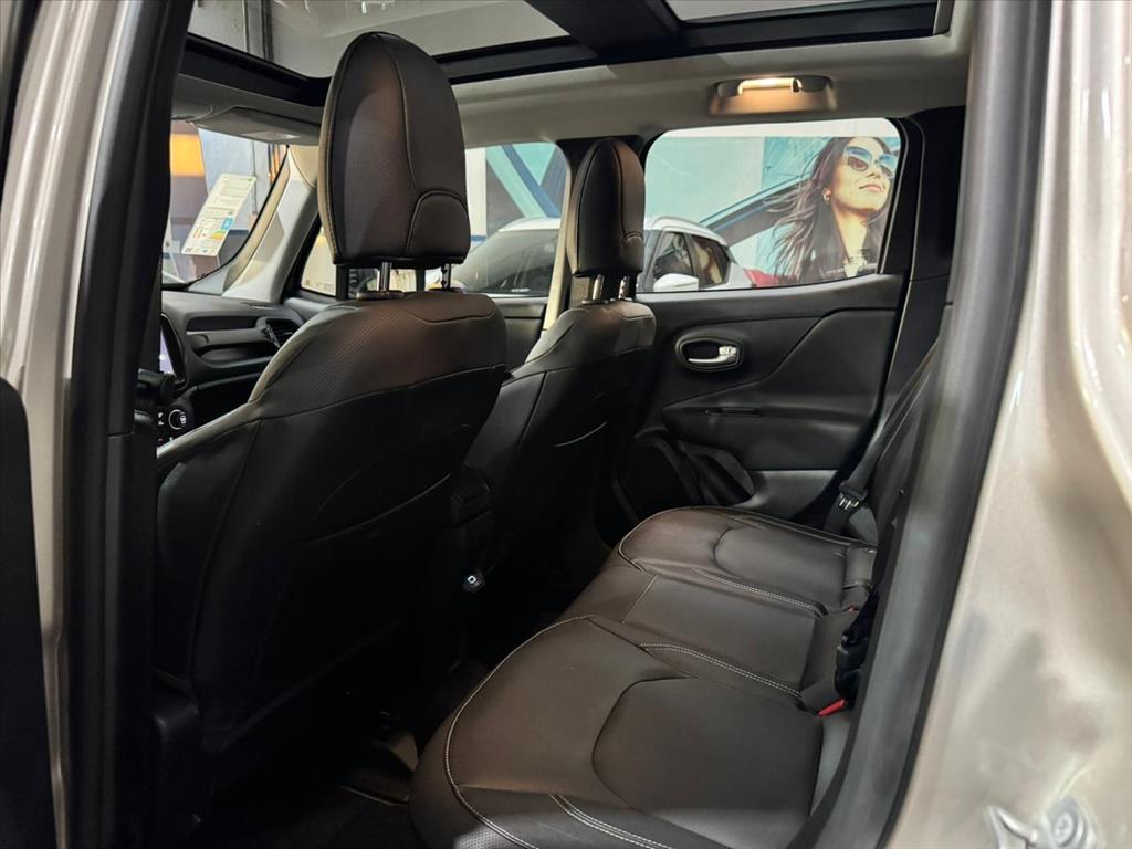 Jeep-RENEGADE-1.3 T270 TURBO FLEX SAHARA AT6
