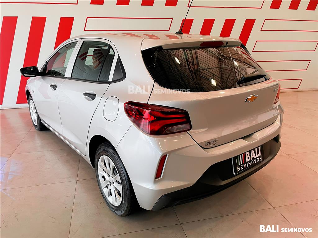 ONIX 1.0 TURBO FLEX LT AUTOMÁTICO7