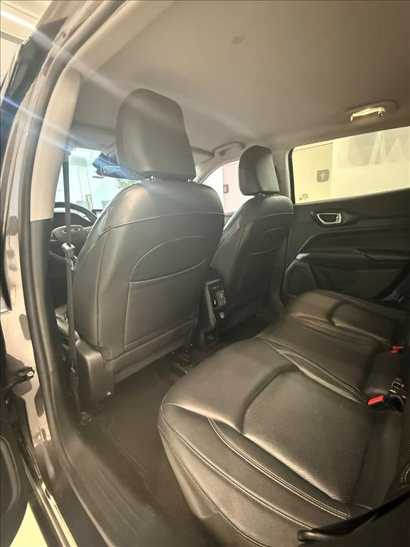 Jeep-COMPASS-1.3 T270 TURBO FLEX LONGITUDE AT6