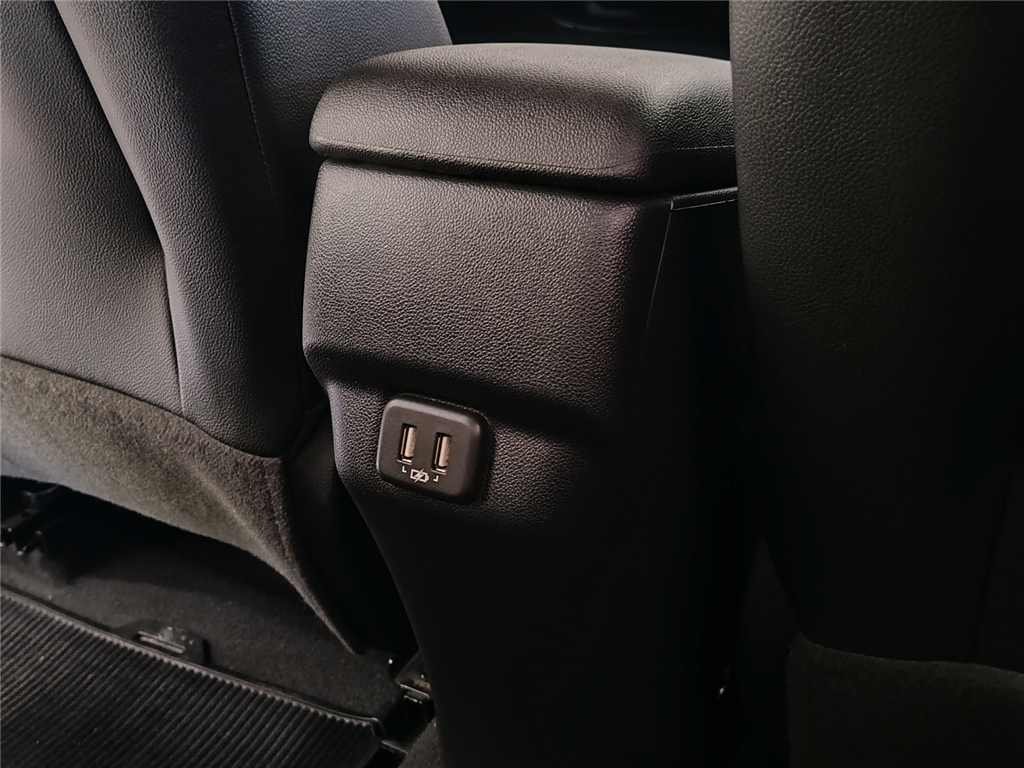 ONIX PLUS 1.0 TURBO FLEX PREMIER AUTOMÁTICO10