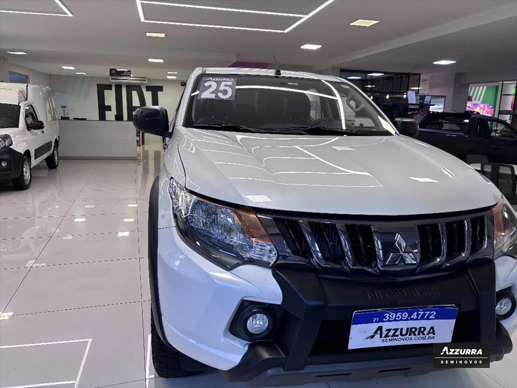 L200 TRITON 2.4 16V TURBO DIESEL GLS CD 4X4 AUTOMÁTICO