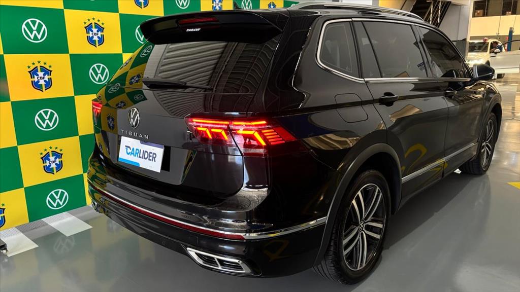 TIGUAN 2.0 300 TSI GASOLINA ALLSPACE R-LINE AUTOMÁTICO1