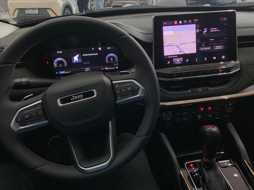 COMMANDER 1.3 T270 TURBO FLEX LIMITED AT68