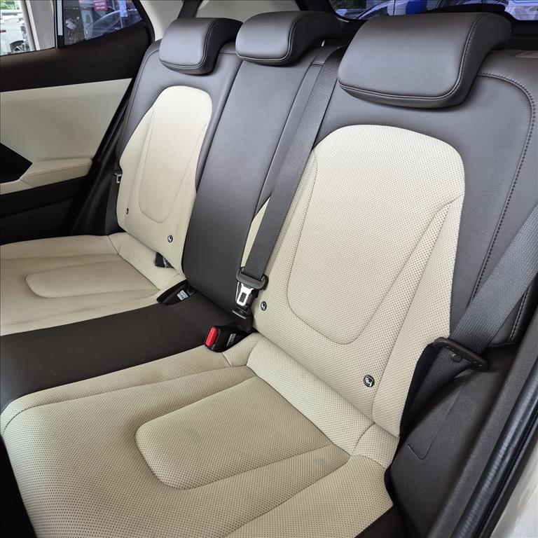 CRETA 2.0 FLEX ULTIMATE AUTOMÁTICO11