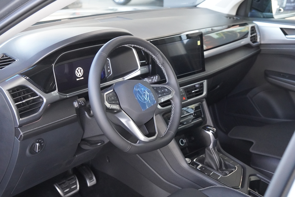 TAOS 1.4 250 TSI TOTAL FLEX HIGHLINE AUTOMÁTICO4
