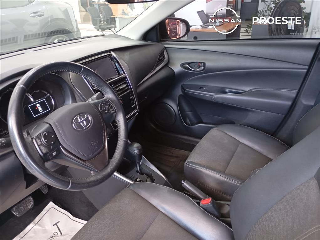 YARIS 1.5 16V FLEX SEDAN XLS MULTIDRIVE6