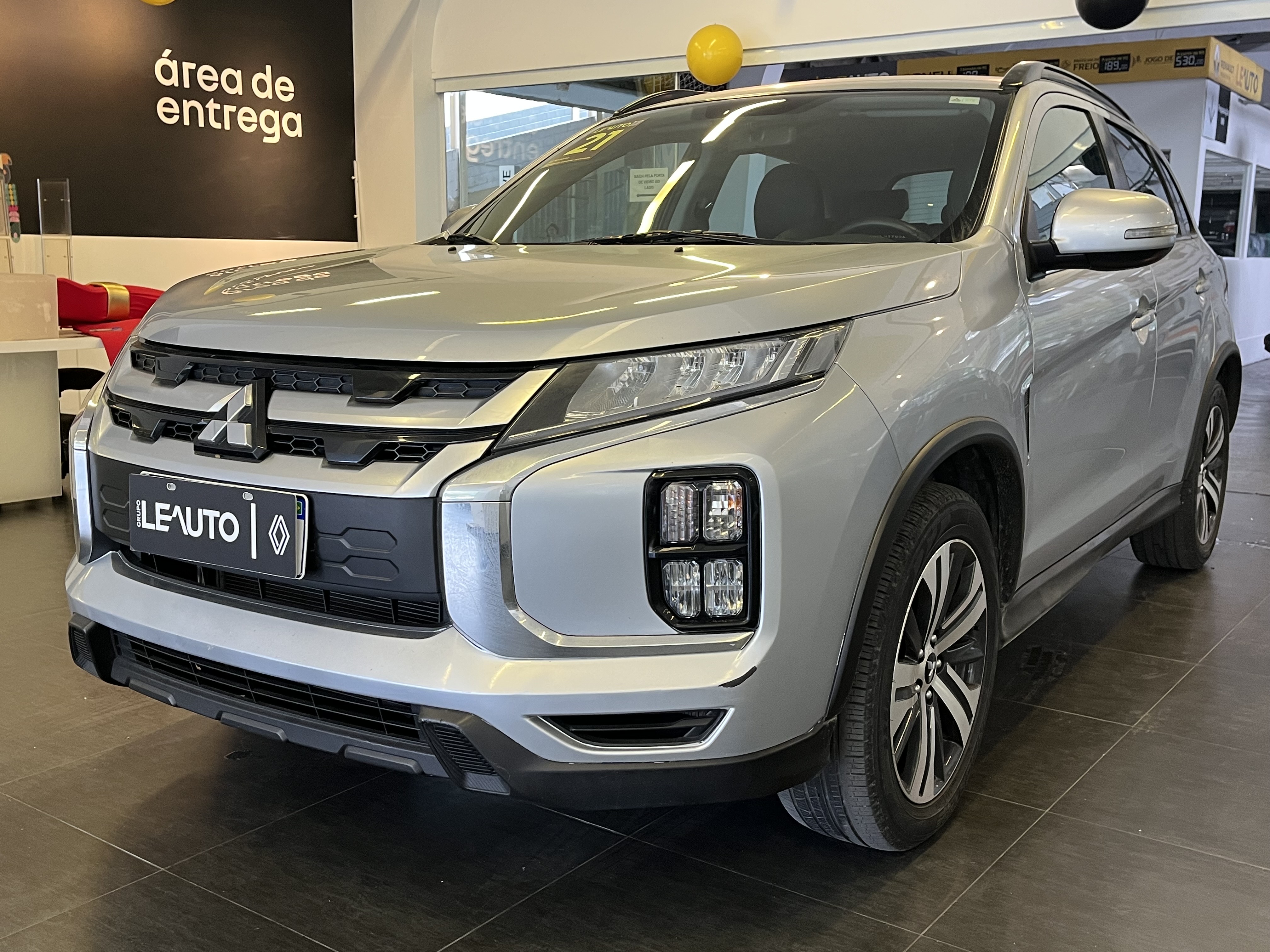 OUTLANDER SPORT 2.0 MIVEC FLEX HPE AWD AUTOMÁTICO2