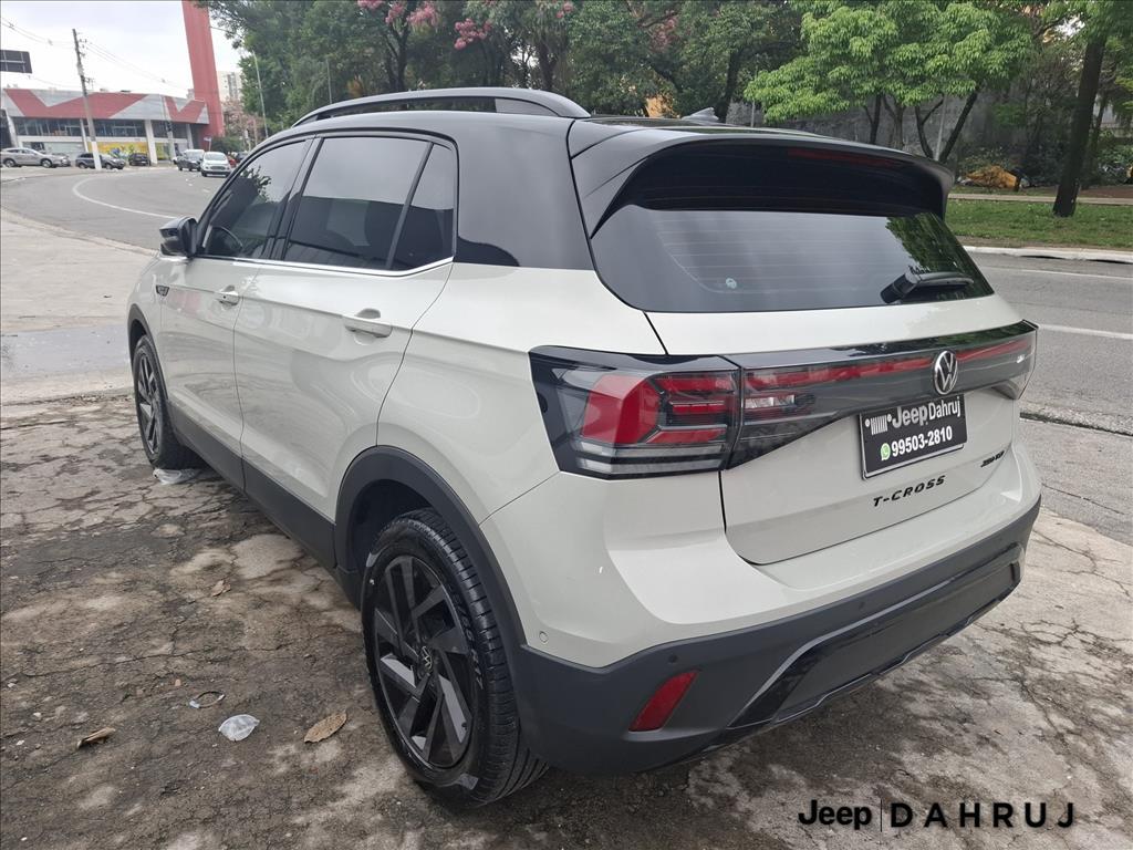 T-CROSS 1.4 250 TSI TOTAL FLEX HIGHLINE AUTOMÁTICO T-CROSS 1.4 250 TSI TOTAL FLEX HIGHLINE AUTOMÁTICO