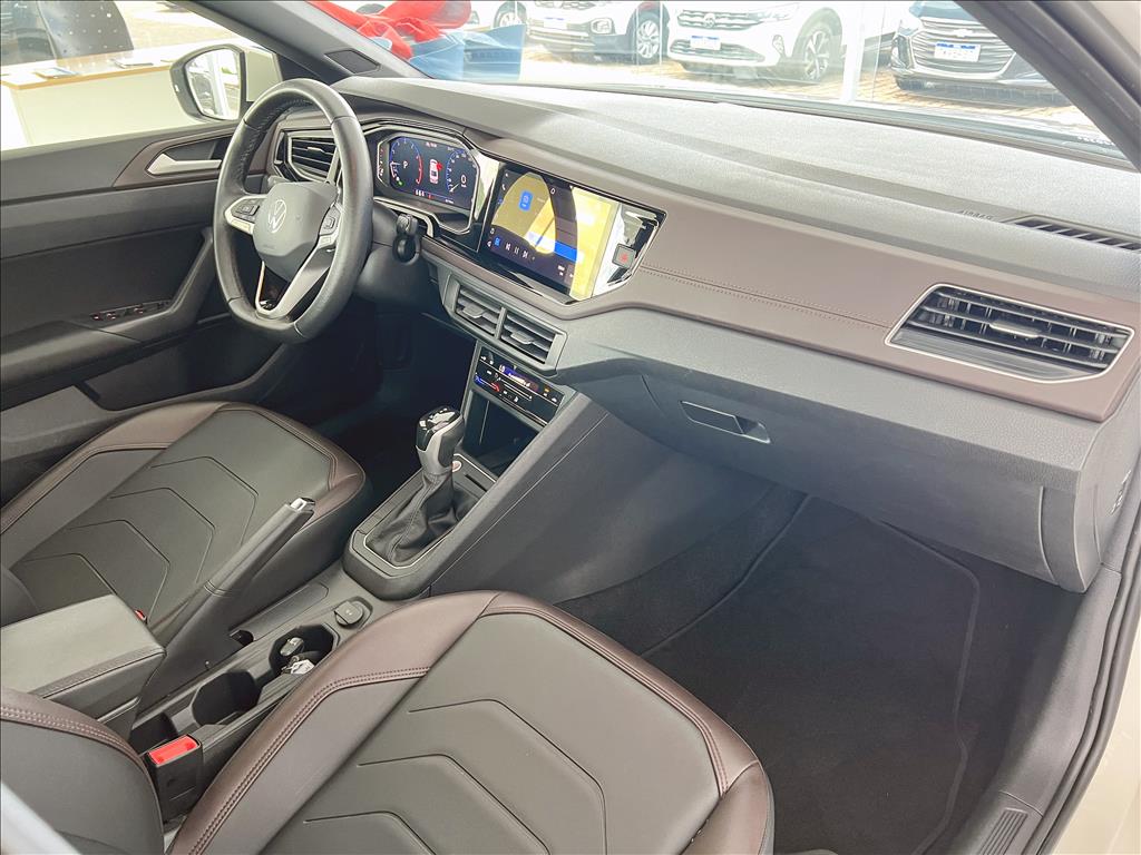 VIRTUS 1.0 200 TSI HIGHLINE AUTOMÁTICO13