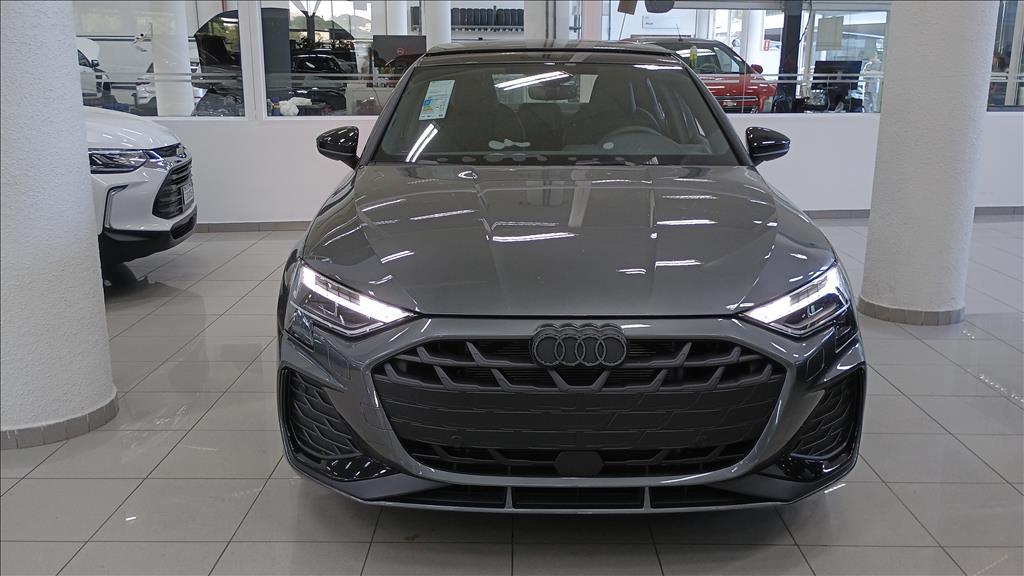 A3 2.0 40 TFSI GASOLINA SEDAN PERFORMANCE BLACK S-TRONIC1