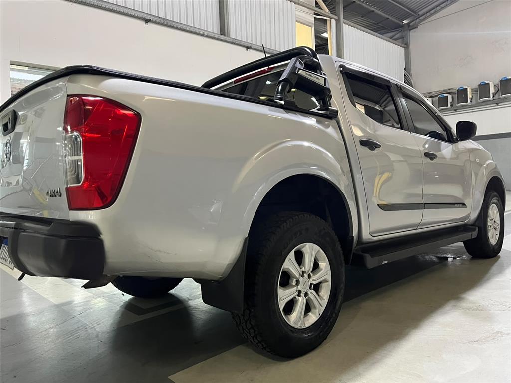 FRONTIER 2.3 16V TURBO DIESEL S CD 4X4 MANUAL9